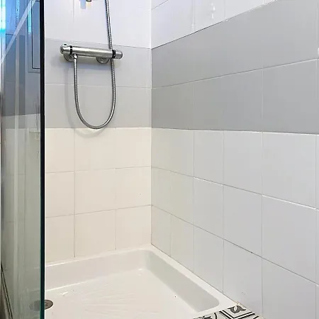 Le Cocon De Richelieu 2ch, Parking, Proche Apartment *